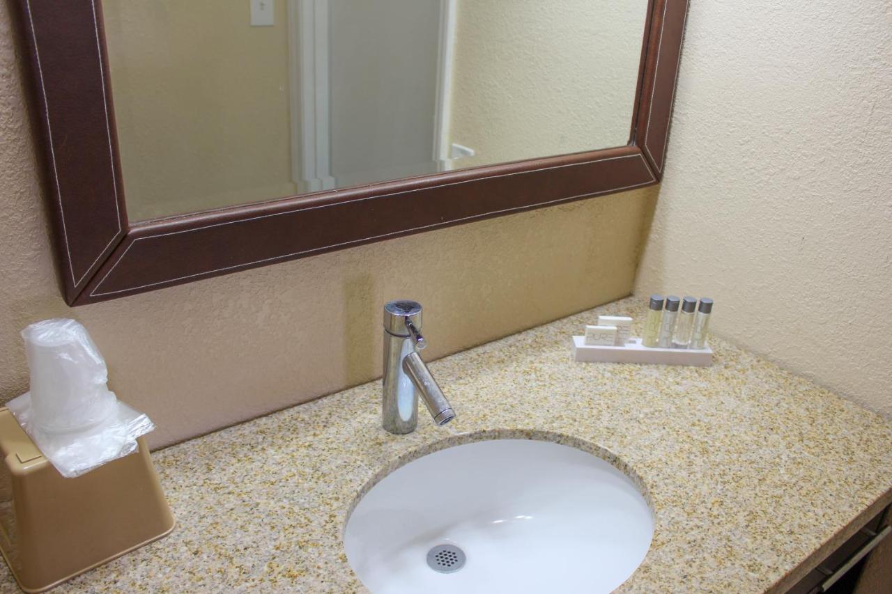 Apm Inn & Suites - ジャクソンビル エクステリア 写真